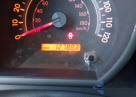 2010 Toyota Tundra Grade 5.7L V8 z USA, uszkodzony, nr VIN 5TFRY5F12AX074204